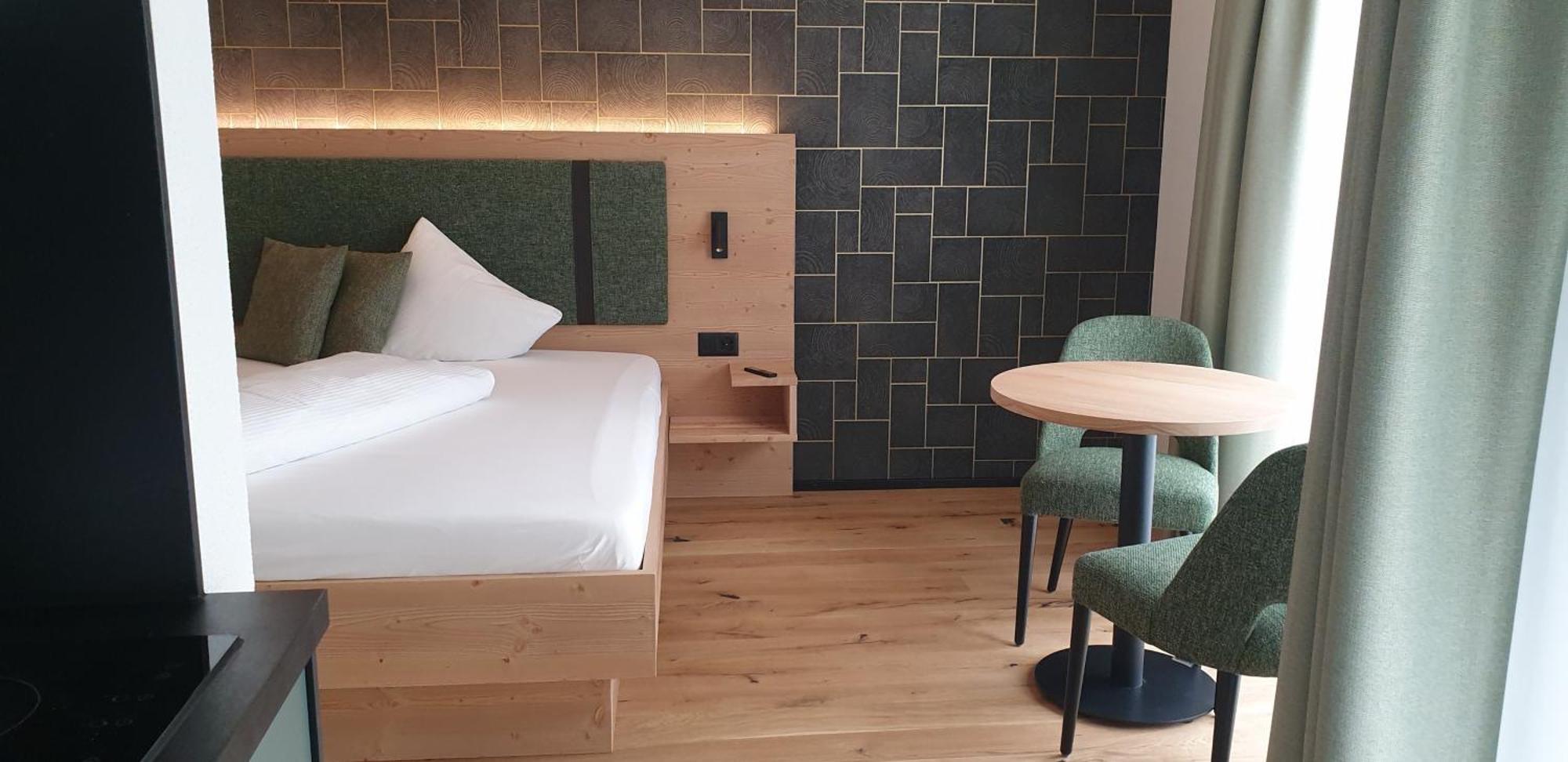 Appart Hotel Pitschonia Self Check-In อันแดร์ ภายนอก รูปภาพ